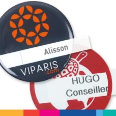 BADGE REUTILISABLE SELFIT rond 70 mm