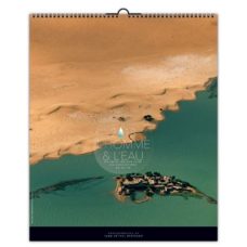 CALENDRIER SMALL ILLUSTRE DE 13 PHOTOS DE YAN ARTHUS BERTRAND